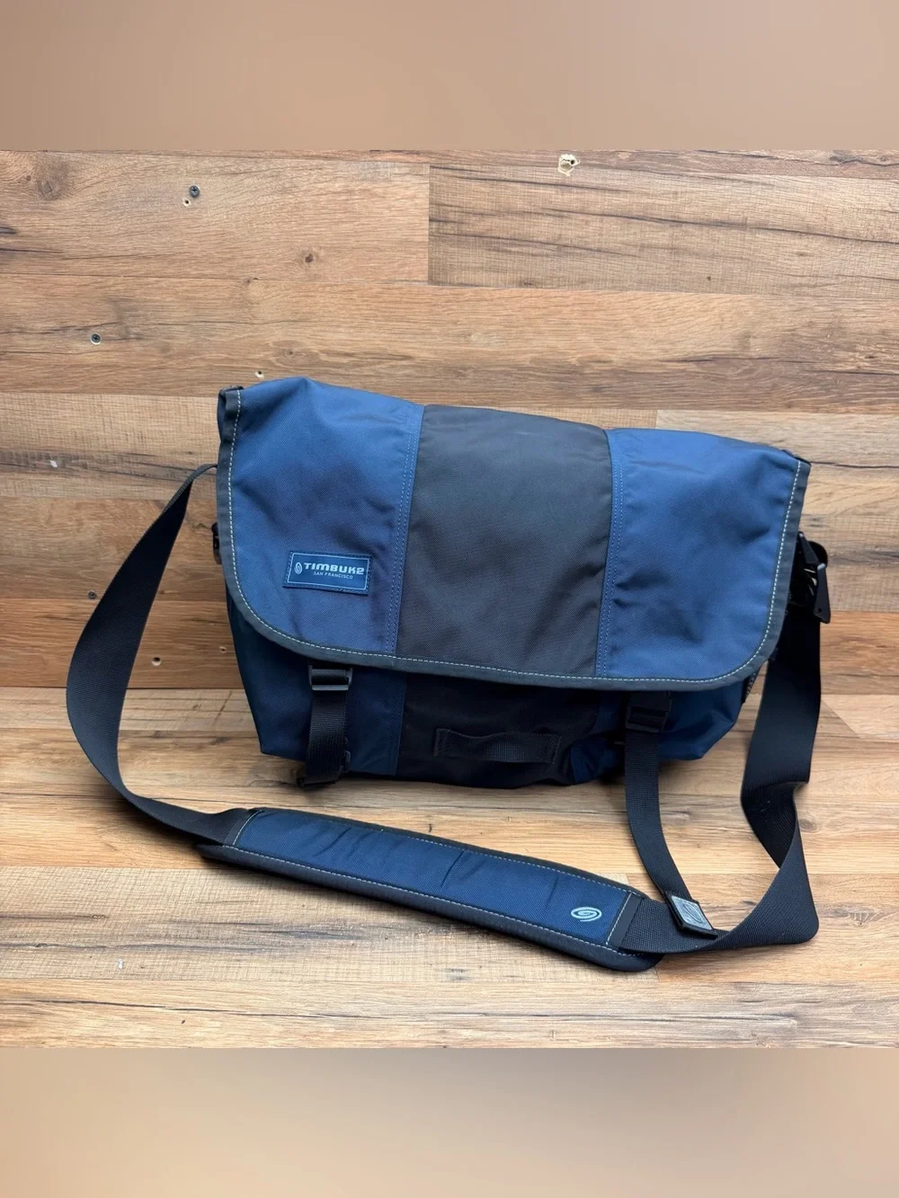 Timbuk2 Messenger Shoulder Bag Padded 14 in Laptop Nylon